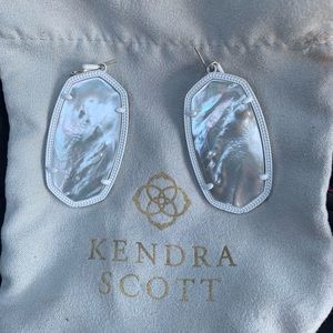Kendra Scott Danielle earrings